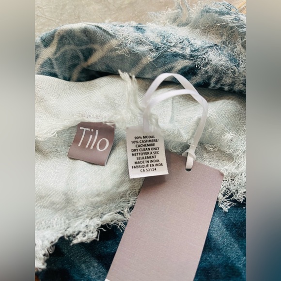 TILO Scarf Cashmere & Modal beautiful blue blend. Never worn. Ultra soft. - Picture 6 of 12